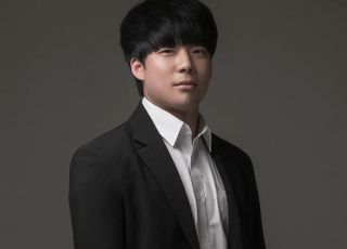 [D:히든캐스트(60)] 배우 백승진의 첫 스텝, 뮤지컬 ‘엑스칼리버’