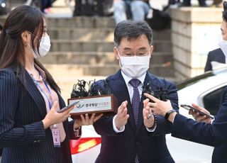 '대장동 의혹 핵심' 김만배, 구속 갈림길