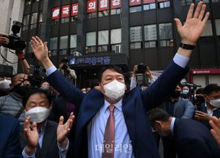 윤석열 "이재명은 국민재산 약탈 후보…결국 특검 받을 것"