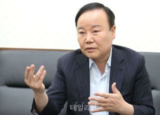 김재원 "이완구를 기리며…그의 옆에서 '정치란 무엇인가' 생각해"