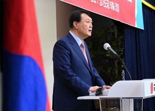 윤석열 측, '정직 2개월 유지' 판결에 "정치적 의도 의심…항소할 것"