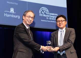 LGU+, 독일 ITS 세계총회서 ‘명예의 전당상’ 수상…"기술 공로 인정"