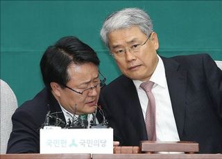 "윤석열 대선후보 안돼도 광주 방문"…尹 광주선대위 회견