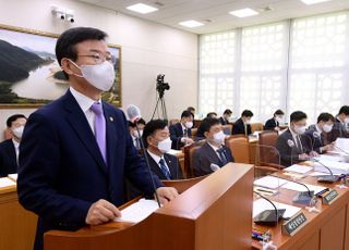 예산안 제안설명하는 문성혁 해양수산부 장관