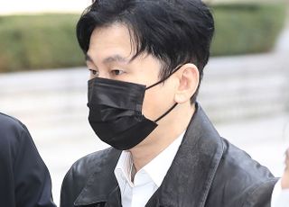 "너 하나 죽이는 것 일도 아냐" 양현석, 비아이 마약수사 무마 혐의 거듭 부인