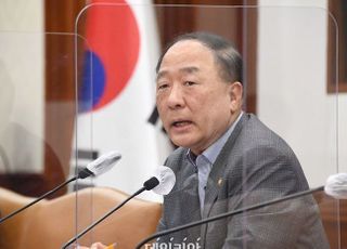 정부 “요소수 매점·매석 금지…이번 주 호주에서 2만ℓ 수입”