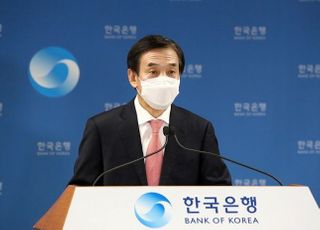 이주열 총재 “기준금리1%, 여전히 완화적...물가 상승 우려”(종합)