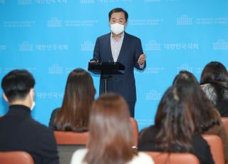 김병준, 이재명 '데이트 폭력' 발언 겨냥 "대선후보 자격 없다" 