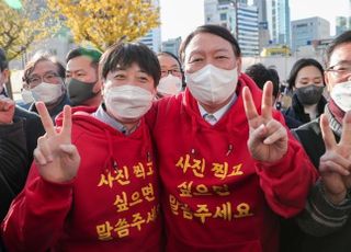 [데일리안 오늘뉴스 종합] 윤석열 "정치는 가능성의 예술…동지들과 단합된 힘 보여줄 것", 국민의힘 "이재명, 아버지가 청소부라 비천한 집안? 인식 천박해" 등