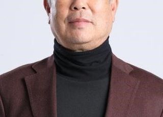 '땅 투기 의혹' 기성용父 기영옥 징역 2년 6개월 구형