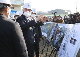 광주 AI중심 산업융합직접단지 공사현장 찾은 윤석열