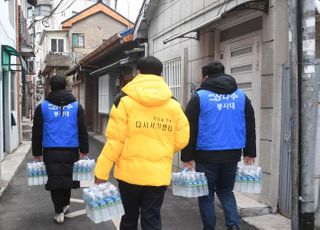 제주개발공사, 의료진·취약계층에 삼다수 15만병 지원