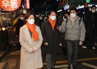 [현장] 민심 확인 나선 안철수 "적폐교대 끊어내겠다"