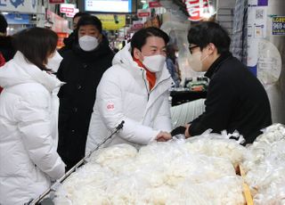 안철수, 수유재래시장 방문