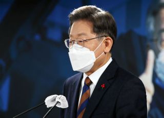 [전문] 이재명, 신년 기자회견 "위기에 강한 경제·민생대통령 되겠다"