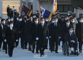 '대장동' 공격받다 기회잡은 與…'선대위 해체' 대야 총공세