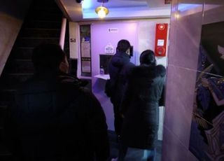 검찰 '이재명 변호사비 대납의혹' 제보자 사망에 "입장 없어…관련 수사 계속"
