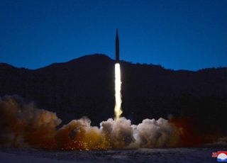 북한, 올해 네번째 도발…軍 "단거리 탄도미사일 2발 포착"