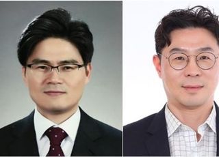 문대통령, 靑비서관 인사…공직기강 이병군·제도개혁 송창욱