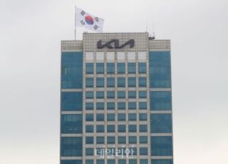 기아, 작년 영업익 5조 돌파…'역대 최대'