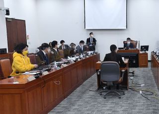 국회 윤리특위, 윤미향·이상직· 박덕흠 징계안 상정