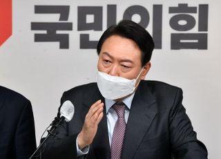 윤석열 "압도적 힘으로 북한 도발 의지 무력화할 것"