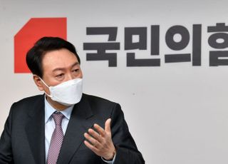 윤석열 "담배연기 갈등 없애겠다"…공간분리 약속