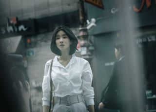 '내일의 기억', '서예지 논란' 불구 박스오피스 1위…'서복' 제쳤다