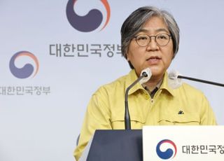 방역당국, 면역저하자 4차 접종 검토...14일 발표