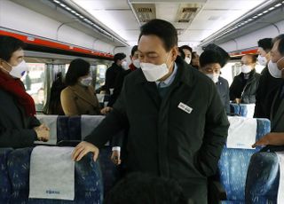 [윤석열차] 전주역 출발…尹 "호남, 과실을 받아야할 때가 됐다"