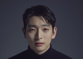 정진운, 조권·임슬옹 이어 코로나 확진