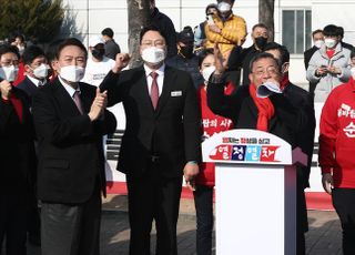 [윤석열차] 순천서 이정현 세 번 묻자…尹 '주먹 불끈'에 환호