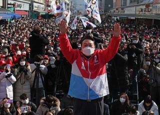 [현장] 윤석열 "상주를 스마트 농업 중심지로…4대강 보 지킬 것"