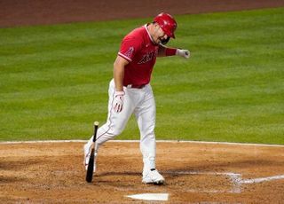 ‘쩐의 전쟁’ 여유 부리는 MLB 구단들, 특급 스타들도 저항