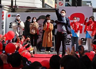 [현장] 윤석열 "이재명, 특검 들은 척도 안하더니…자기가 진다는 얘기"