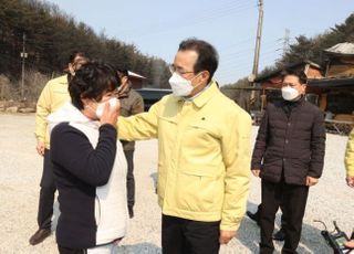 이성희 농협중앙회장, 울진·삼척 산불 피해현장 방문