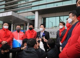 제주, 부천서 '사전투표함' 보관규정 위반 적발…與野 일제히 비판