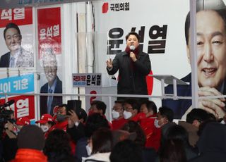 이준석, 이재명 방문 직후 제주로…"윤석열은 다를 것, 압도적 지지 필요"