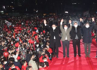 윤석열, 홍준표 빠진 원팀 피날레 유세