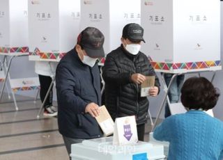 [대선 2022] 오전 10시 현재 투표율 11.8%...대구 ‘최고’ 전북 ‘최저’