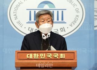 유인태 "원리주의 강경파에 끌러가면 망해"