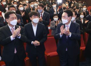 '대선 승리' 자축하는 윤석열-이준석-김기현