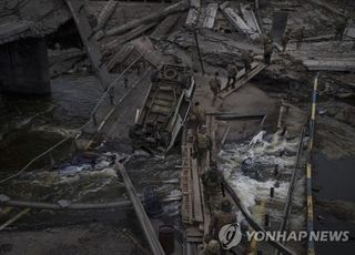 우크라 수도 키이우 외곽서 전 뉴욕타임스 기자 사망…러시아에 공격받아