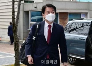 안랩, '안철수 총리설'에 17% 급등…외국인도 '사자'