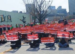 카드 가맹점 수수료 갈등…피해는 결국 소비자 몫 [이세미의 슛오프]