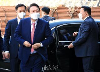 윤곽 갖춰가는 尹정부 초대 내각…책임총리·장관제 열릴 듯