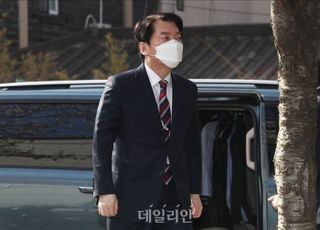 안철수, 자영업자와 간담회…"국세청 자료로 손실보상 규모 파악"