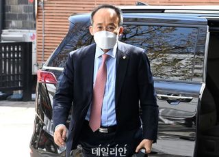 윤석열 정부 첫 경제부총리 추경호 발탁…‘친기업·재정준칙’ 가속화