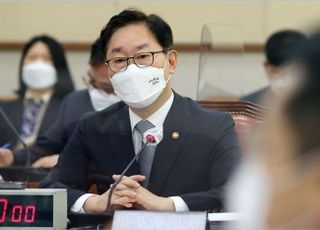 박범계 "권성동, 윤핵관이자 검찰 출신…검찰로 정치보복 하겠다는 것?"