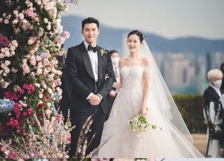 현빈·손예진, 신혼여행은 미국으로…현지 팬들도 들썩
